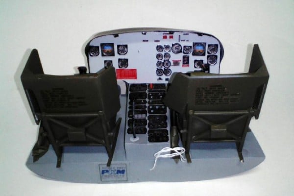 Cockpit Bell 205/212 für 500er Größe von PKM